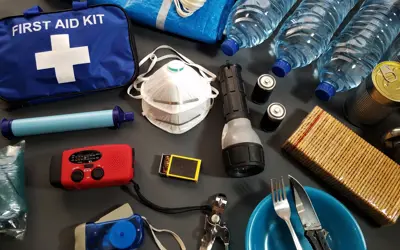 Contents of an emergency kit